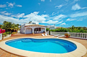 El Descanso - sea view villa with private pool in Benissa
